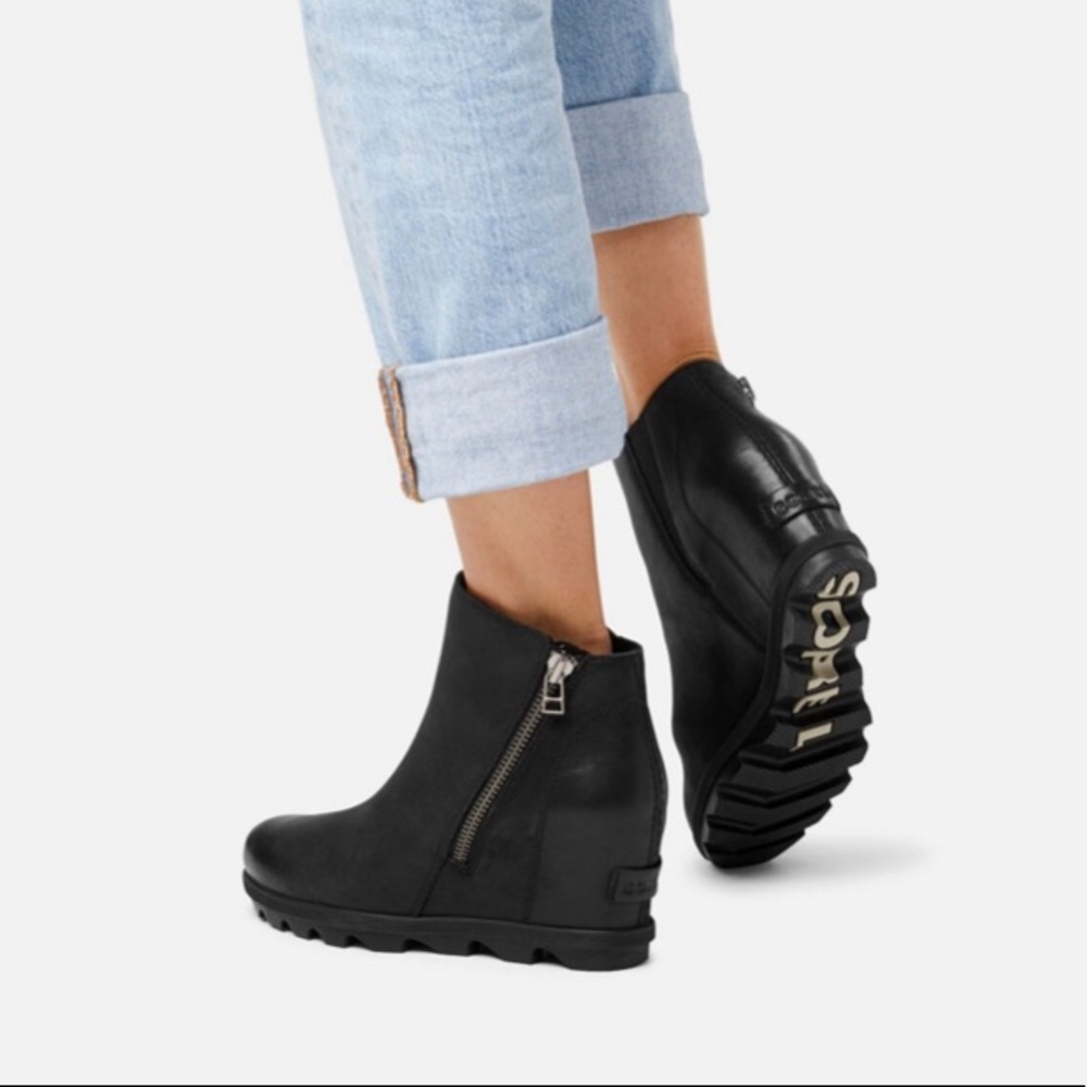 Sorel Black Suede Ankle Boots - Size 8.5 US